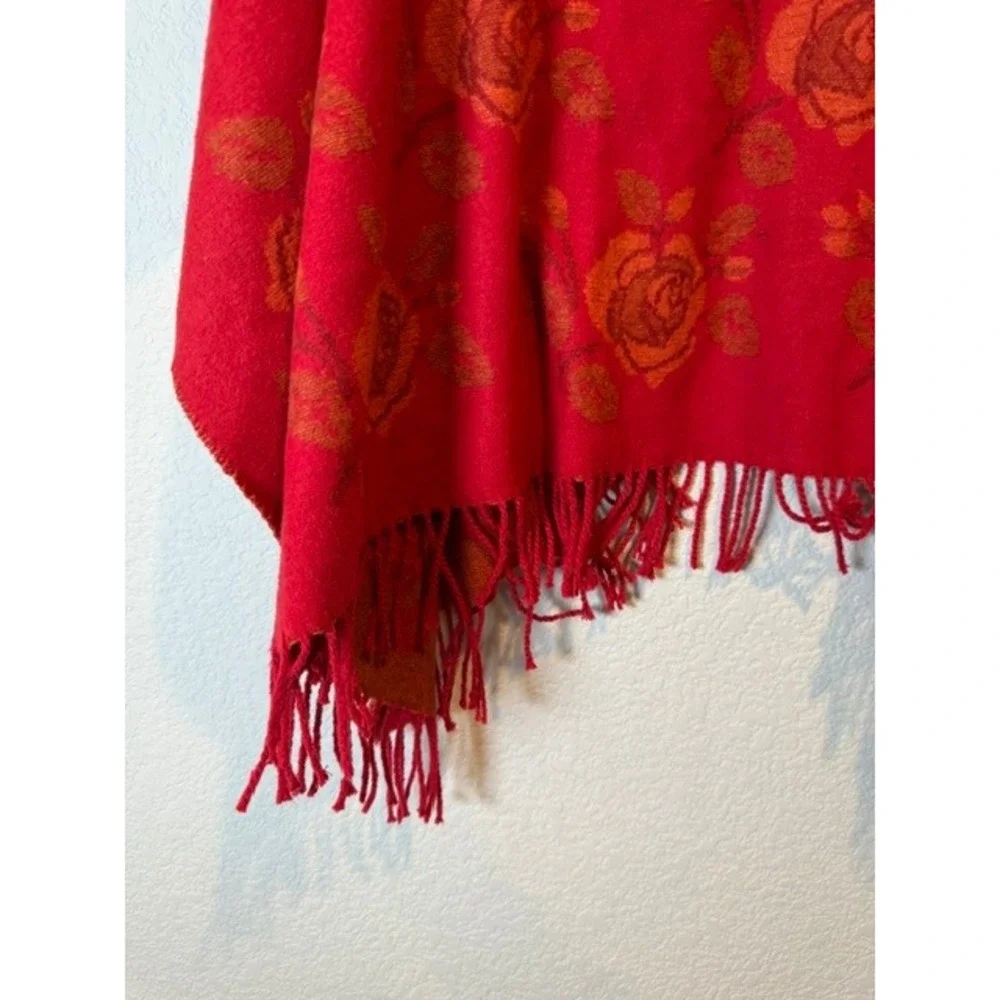 Victoire Mathieu Paris Royalsoft Red Orange Floral Rose Fringe Shawl Wrap France